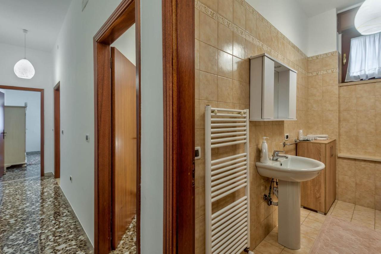 צ'לייה מספיקה Casa Vacanza Binario 35 מראה חיצוני תמונה