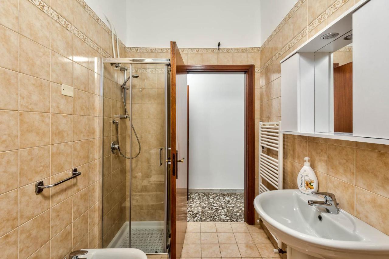 צ'לייה מספיקה Casa Vacanza Binario 35 מראה חיצוני תמונה