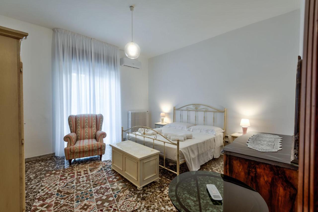 צ'לייה מספיקה Casa Vacanza Binario 35 מראה חיצוני תמונה
